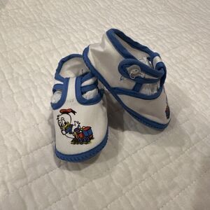 Disney Vintage Donald Duck Baby Crib Shoes Soft Cloth 1984 Button